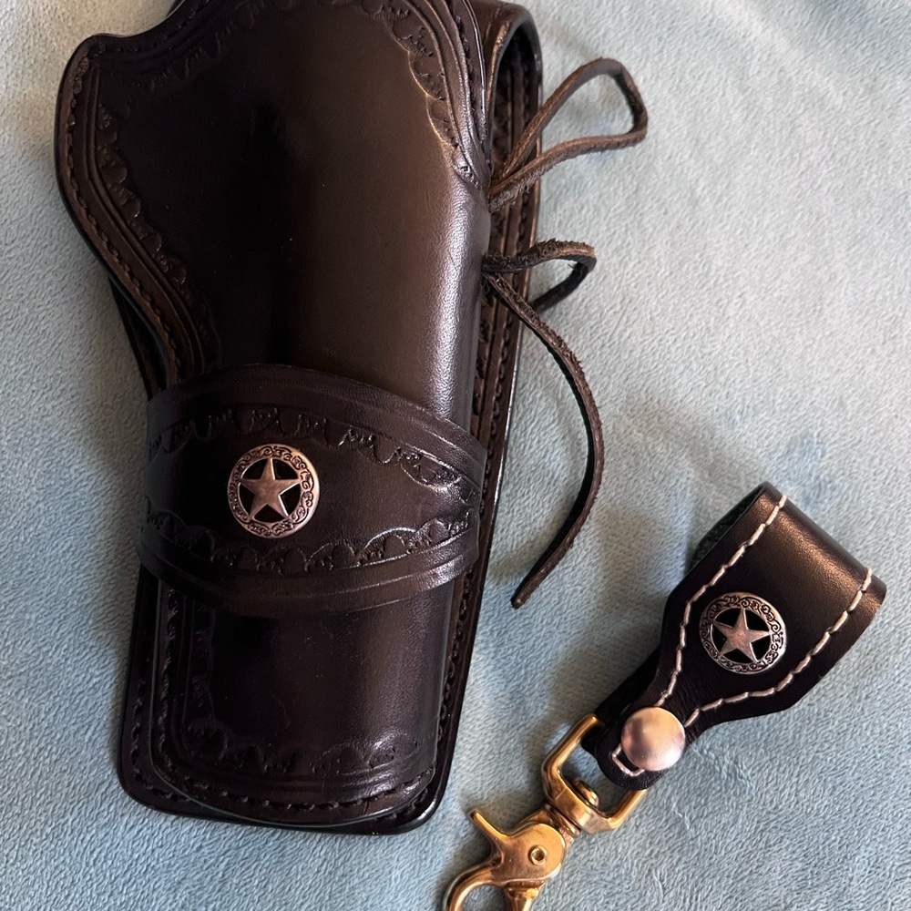 Black Leather Holster & Key Clip with Star Concho